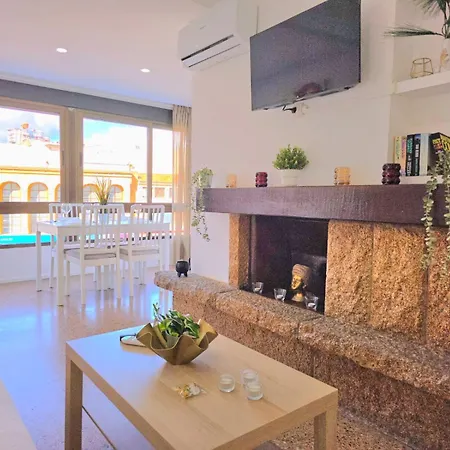 アパート Nogalera Rainbow 2-bedroom Apartment, Pool And Parking By Namaste Elite *