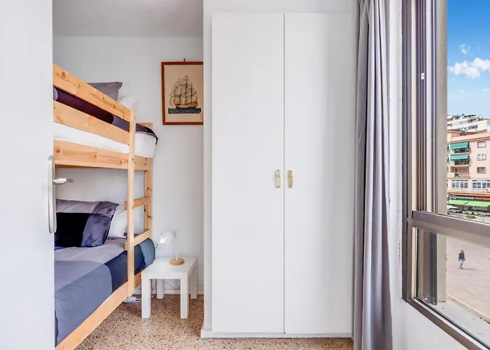 Nogalera Rainbow 2-bedroom Apartment, Pool And Parking By Namaste Elite