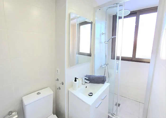 Apartment Nogalera Rainbow 2-bedroom Apartment, Pool And Parking By Namaste Elite Torremolinos