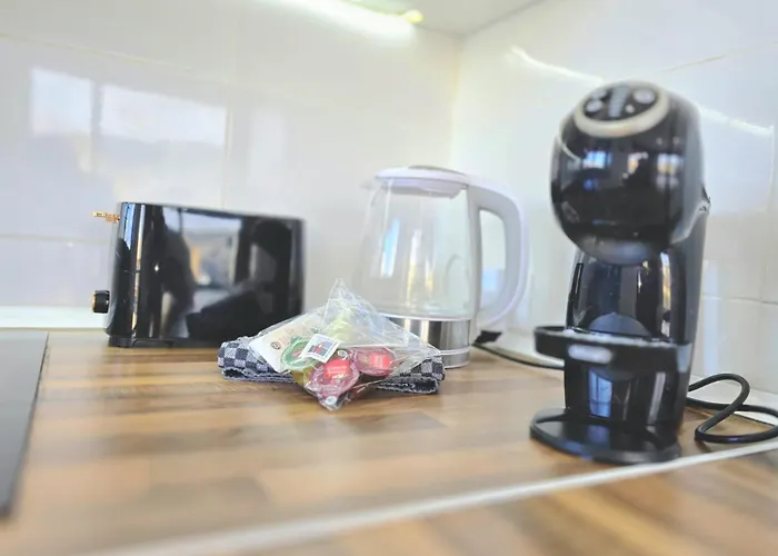 Nogalera Rainbow 2-bedroom Apartment, Pool And Parking By Namaste Elite *