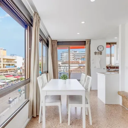 Nogalera Rainbow 2-bedroom Apartment, Pool And Parking By Namaste Elite Torremolinos