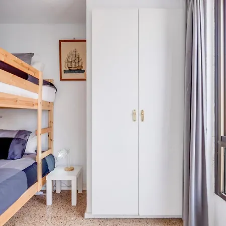 Nogalera Rainbow 2-bedroom Apartment, Pool And Parking By Namaste Elite